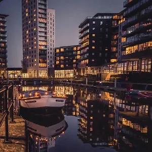 Deluxe Riverside Free Parking No Balcony , Leeds (West Yorkshire) United Kingdom